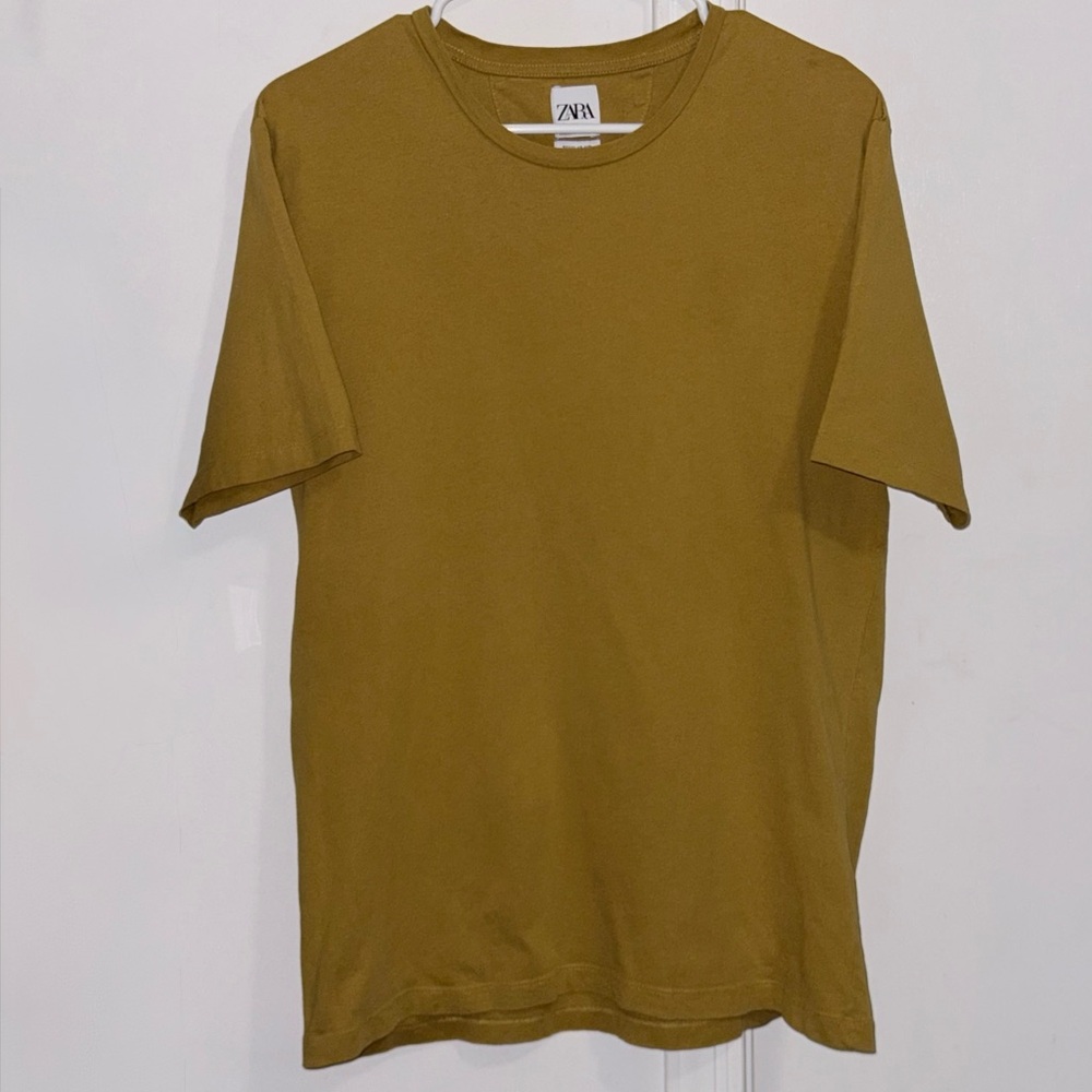 Zara Men’s Mustard Crew Neck T-Shirt 100% cotton size L regular fit